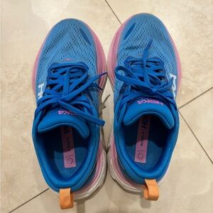 Hoka Bondi 8 Sneakers